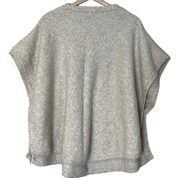 Loft Bobble Poncho Oversized Knit Sweater Size XS / S Wool Pullover Oatmeal - Picture 2 of 9